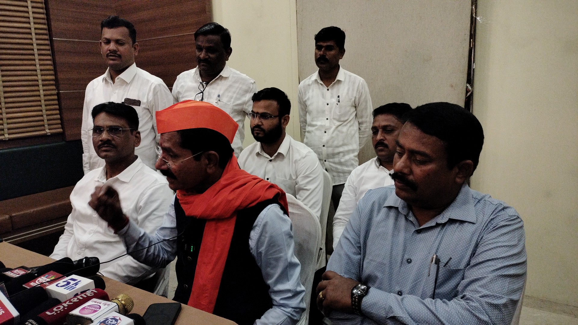 एकनाथ पवार यांचा भाजप च्या सर्व पदांचा राजीनामा.