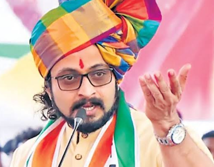 कुदळवाडीतील व्यावसायिकांच्या  पाठीशी खासदार अमोल कोल्हे कोणत्याही व्यावसायिकाने घाबरण्याची गरज नाही. 15 तारखेला घटनास्थळी भेट देणार.