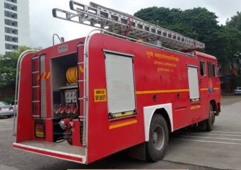 पिंपरी चिंचवड अग्निशामक दलाची सुरक्षित दिवाळी विशेष जनजागृती मोहीम.