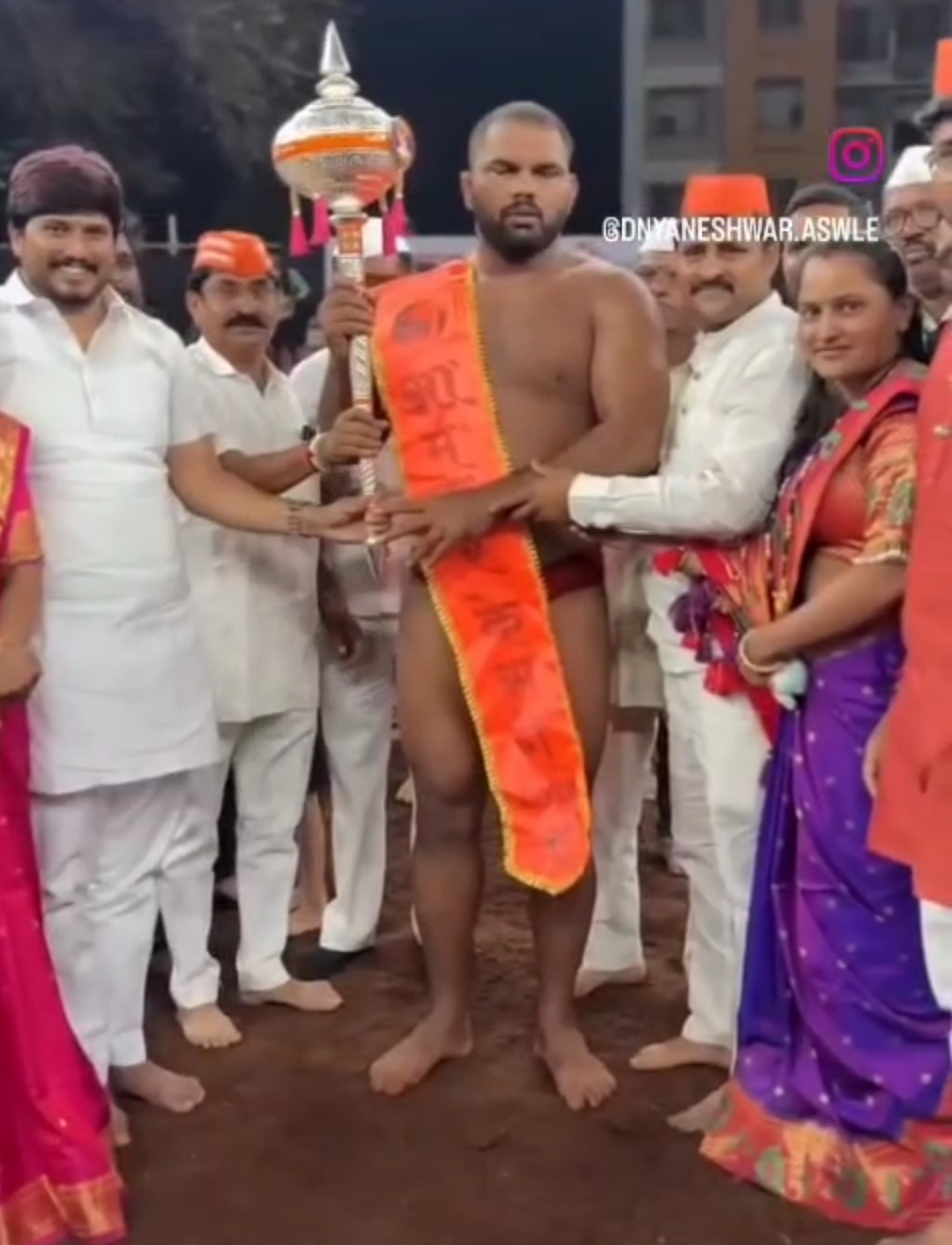 मा. आ.महेश दादा लांडगे यांच्या पन्नासाव्या वाढदिवसानिमित्त आमदार केसरी कुस्ती चांदीचा गदा विजेता ठरला पै. हर्षवर्धन सदगीर.